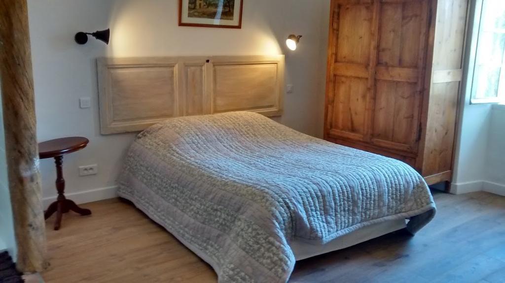 Mas La Vitalis Chambres D'Hotes L'Isle-sur-la-Sorgue Room photo
